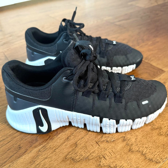 Nike Free Metcon 5 Black Anthracite White DV3950-001 Men's Crossfit Gym Size 8.5 - Picture 3 of 8